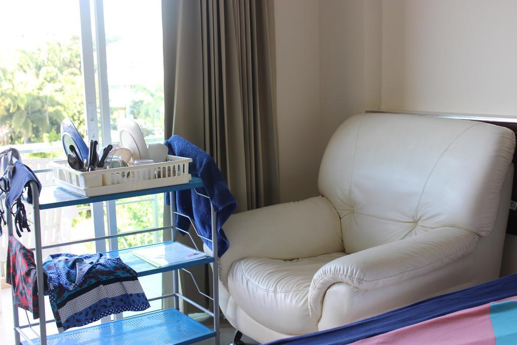Dacha Beach Pattaya Exterior photo